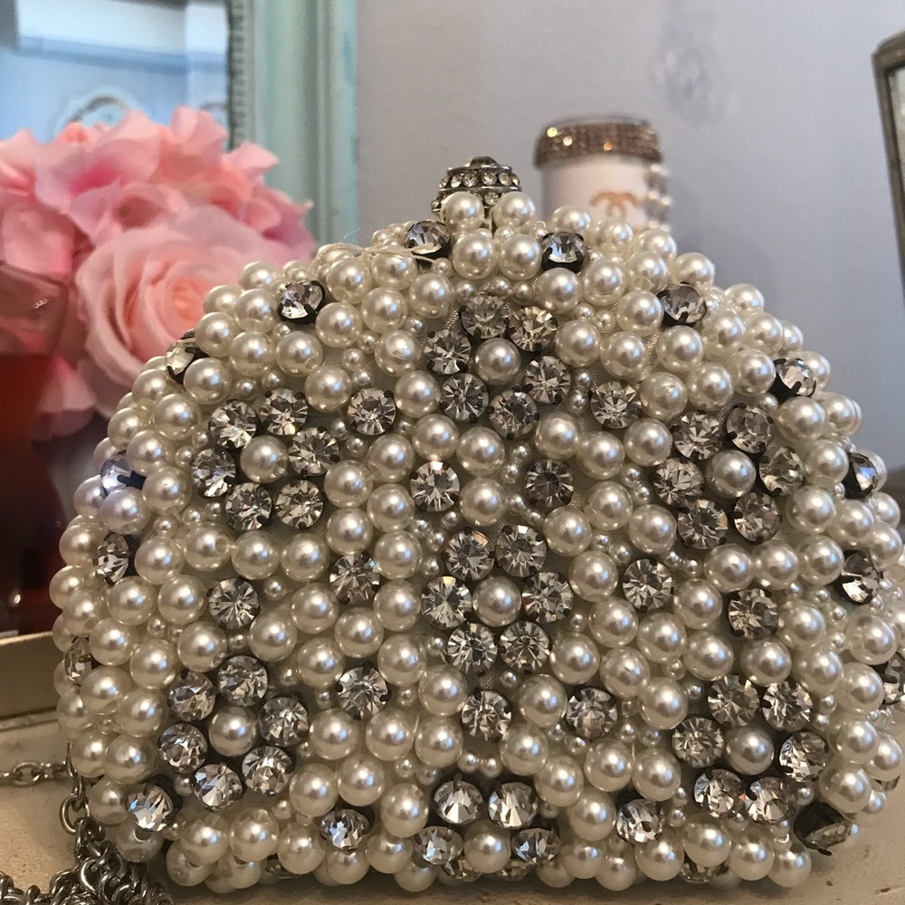 Pearl evening bag